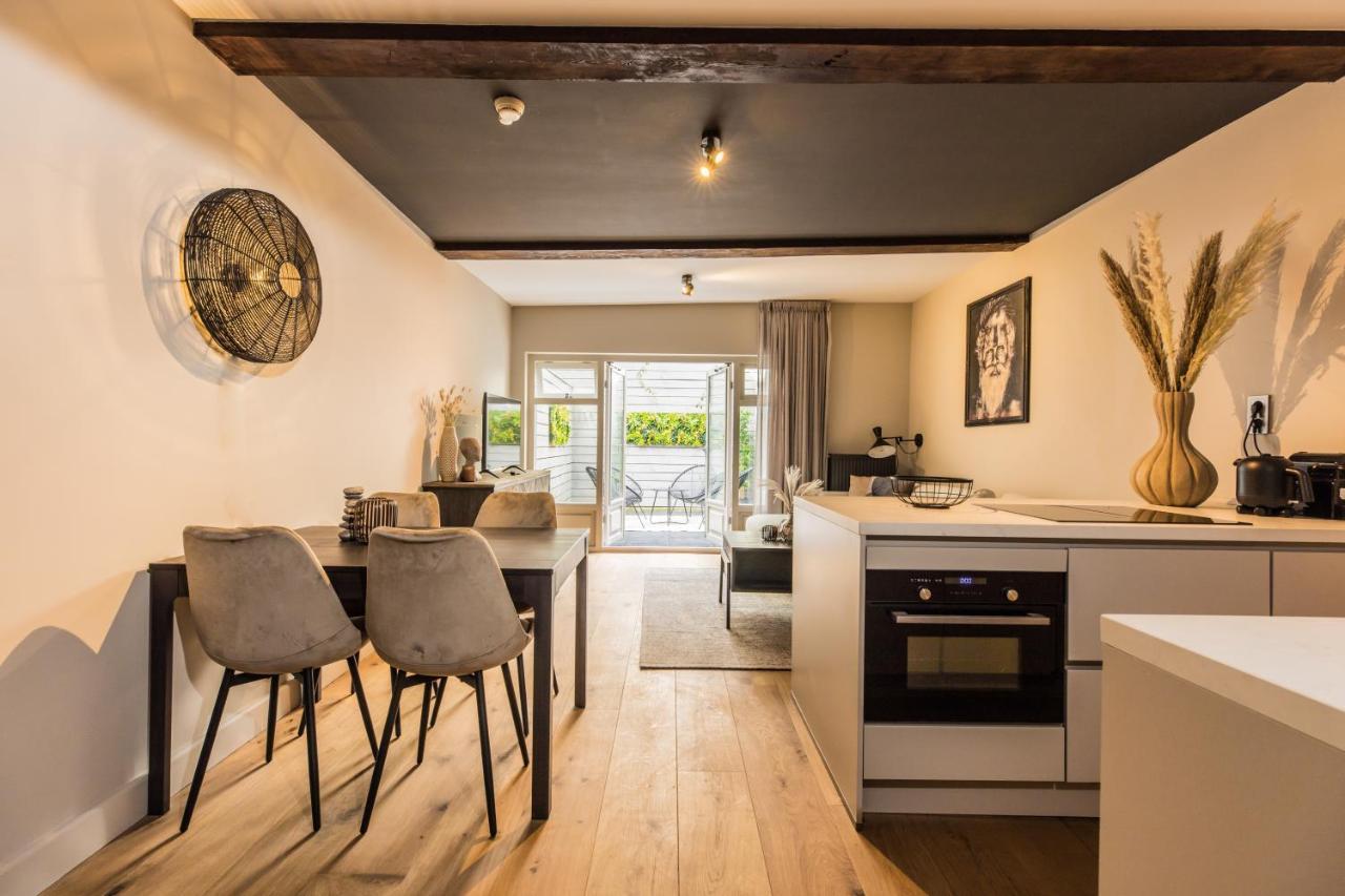 Eclectic Loft 'Pinot Noir' Lägenhet Haag Exteriör bild