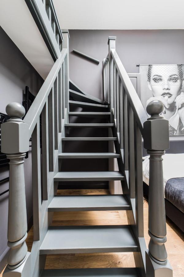 Eclectic Loft 'Pinot Noir' Lägenhet Haag Exteriör bild
