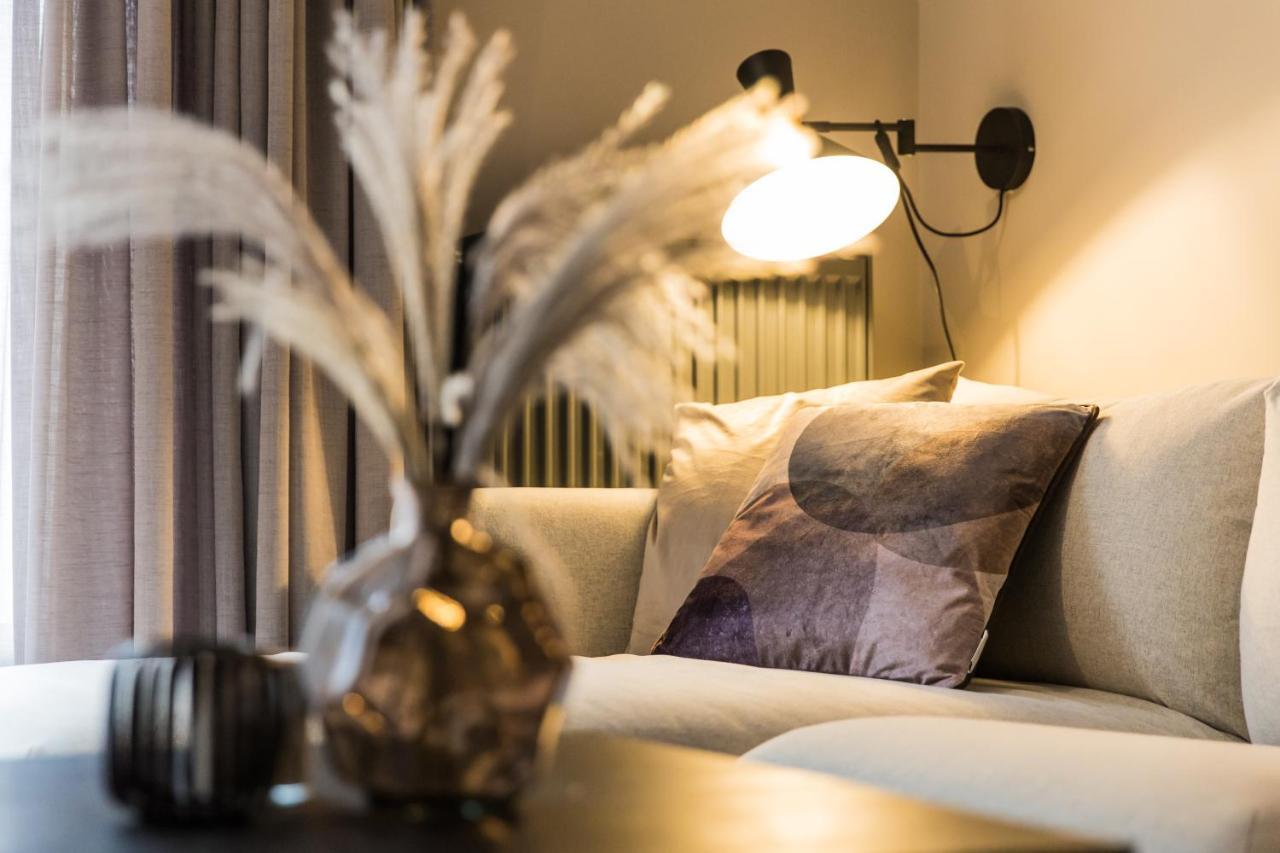 Eclectic Loft 'Pinot Noir' Lägenhet Haag Exteriör bild